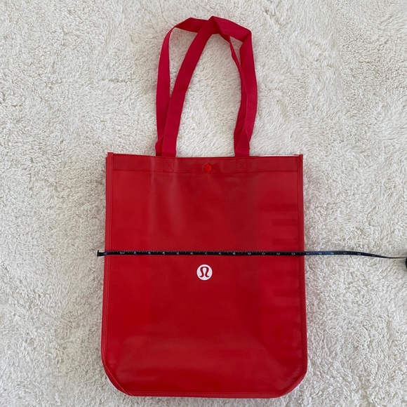 ❤️ Large New Red and White lululemon Bag NWOT - Picture 3 of 6